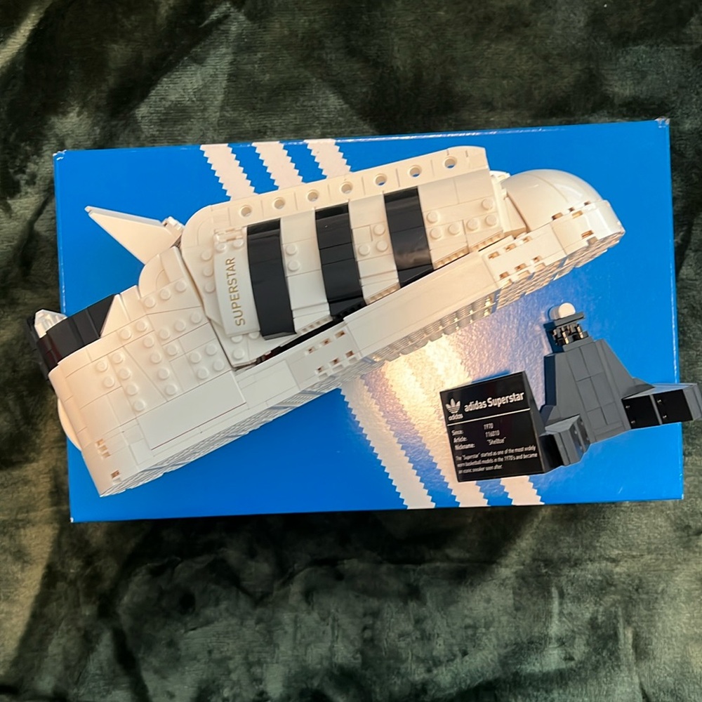 Lego Adidas Superstar 10282